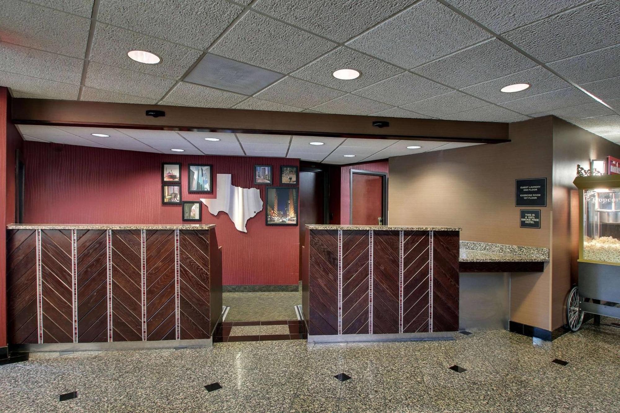 Heritage Inn & Suites The Woodlands, Trademark By Wyndham Екстериор снимка