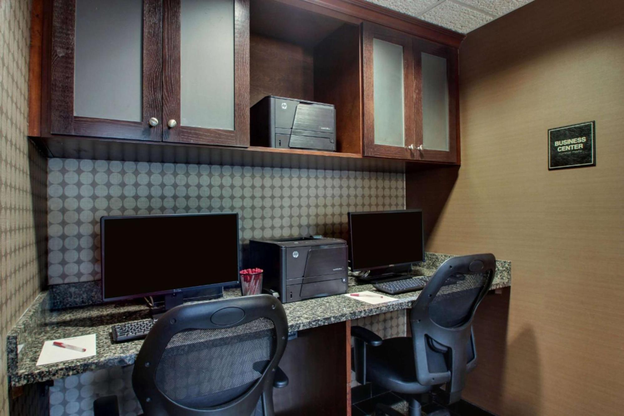 Heritage Inn & Suites The Woodlands, Trademark By Wyndham Екстериор снимка