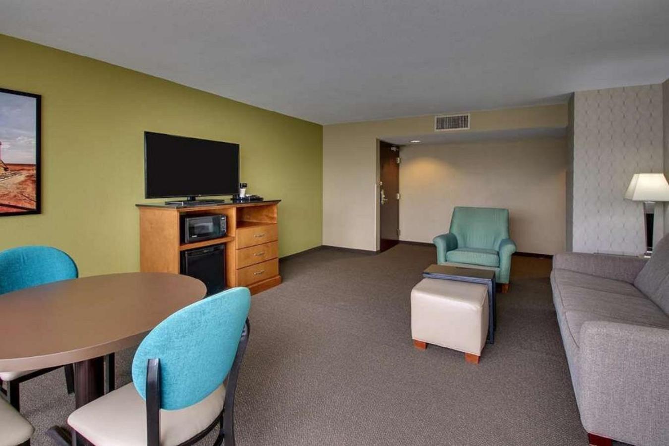 Heritage Inn & Suites The Woodlands, Trademark By Wyndham Екстериор снимка