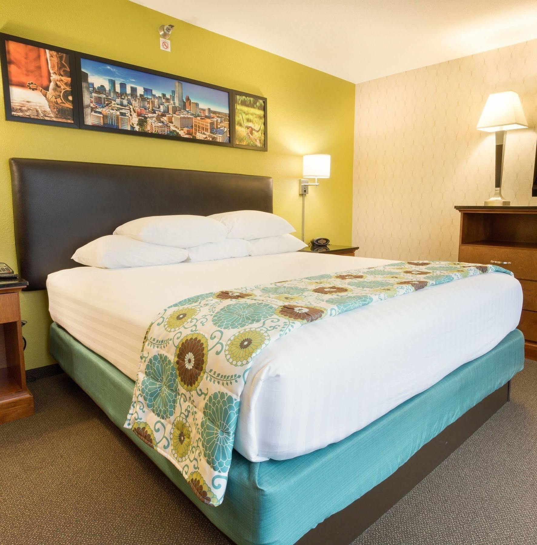 Heritage Inn & Suites The Woodlands, Trademark By Wyndham Екстериор снимка